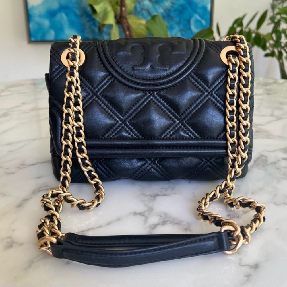 Tory Burch Fleming Soft Small Convertible Shoulder Bag Black Quilted Leather.